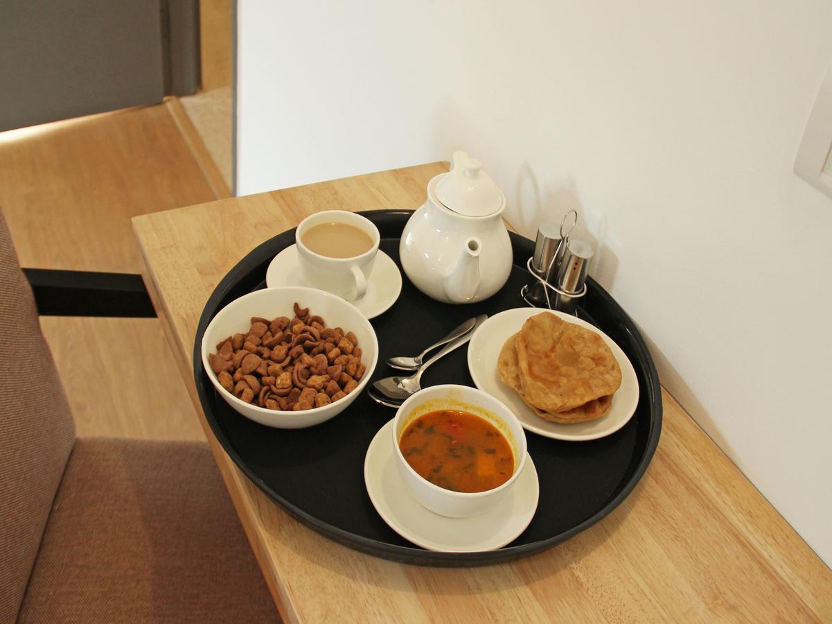 Oyo 4635 Sheetal Hotel Haldwāni Kültér fotó